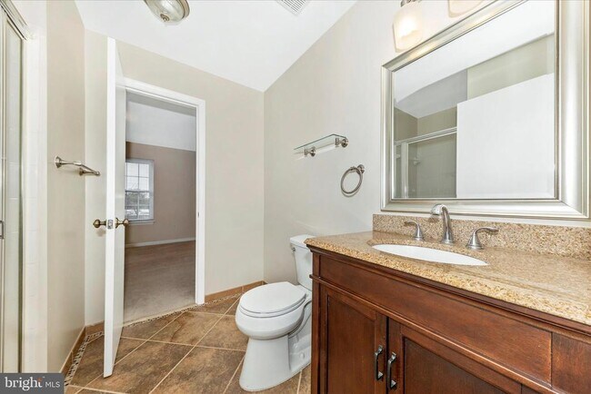 Building Photo - 13205 Cloppers Mill Dr