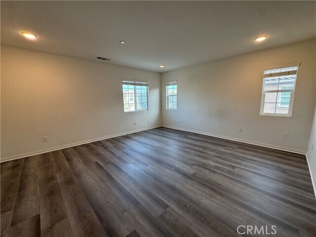 Building Photo - 5945 Silveira St