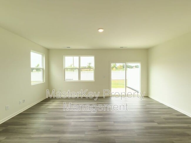 Building Photo - 129 N Chubb Rdg