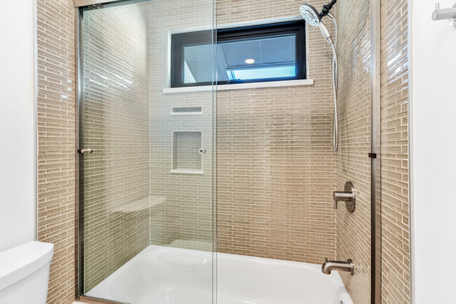 Building Photo - 14692 Ranch Trail Dr