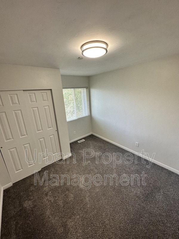 Building Photo - 11467 Open View Ln