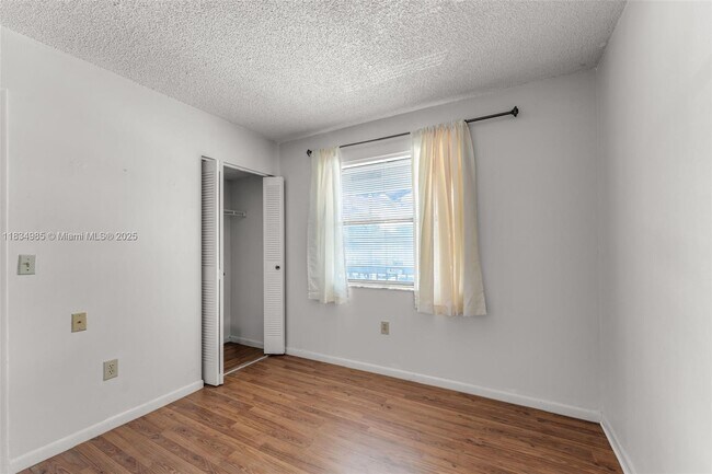 Building Photo - 14859 SW 104th St