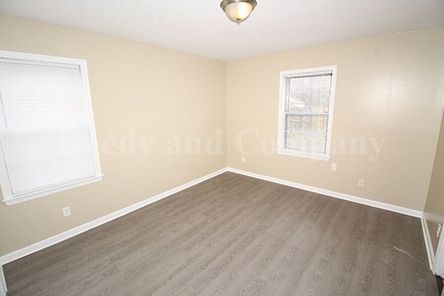 Building Photo - 1718 Borden Dr
