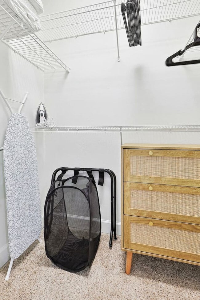 Building Photo - 5445 Town and Country Blvd