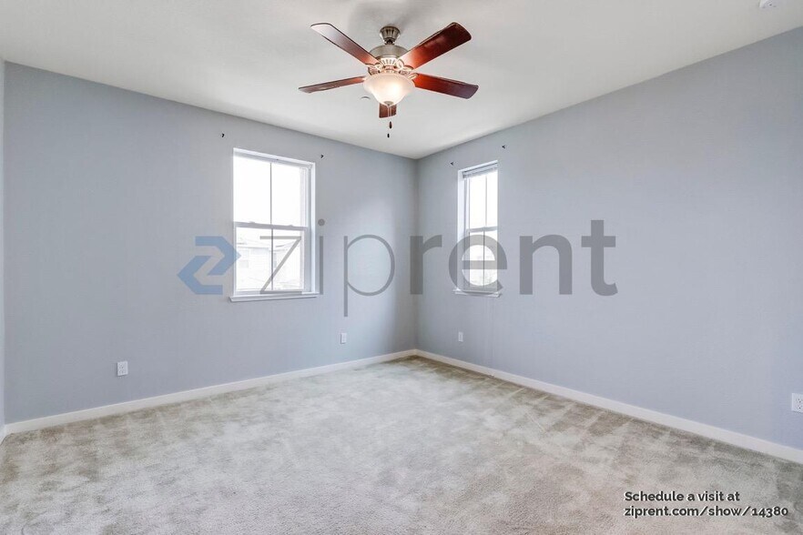 Building Photo - 1830 Yellowwood Ave
