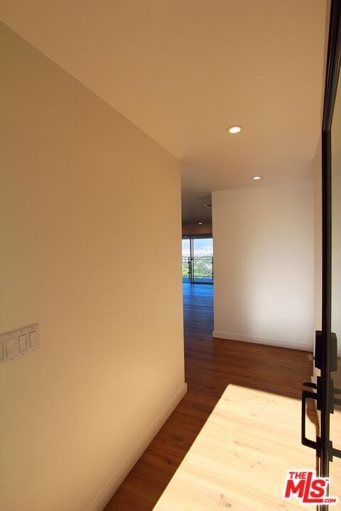 Building Photo - 7353 Pyramid Pl