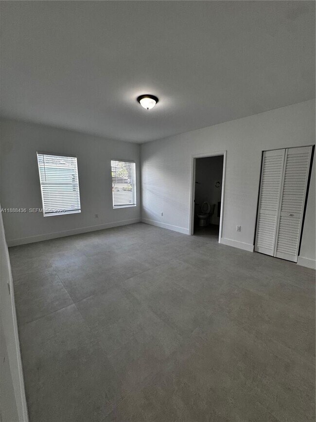 Building Photo - 2541 NW 9th St