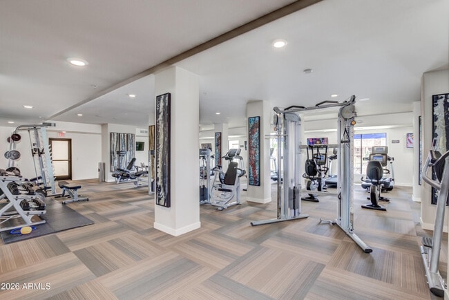 Building Photo - 2511 W Queen Creek Rd