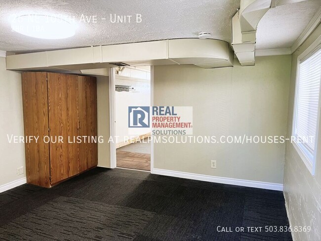 Building Photo - 26 NE 108th Ave