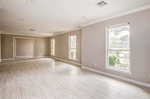 Building Photo - 4934 N Braeswood Blvd