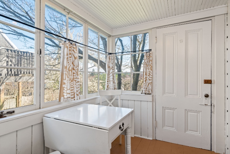 Building Photo - 1104 Madison St