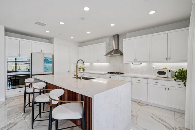 Building Photo - 74404 Nichols Dr