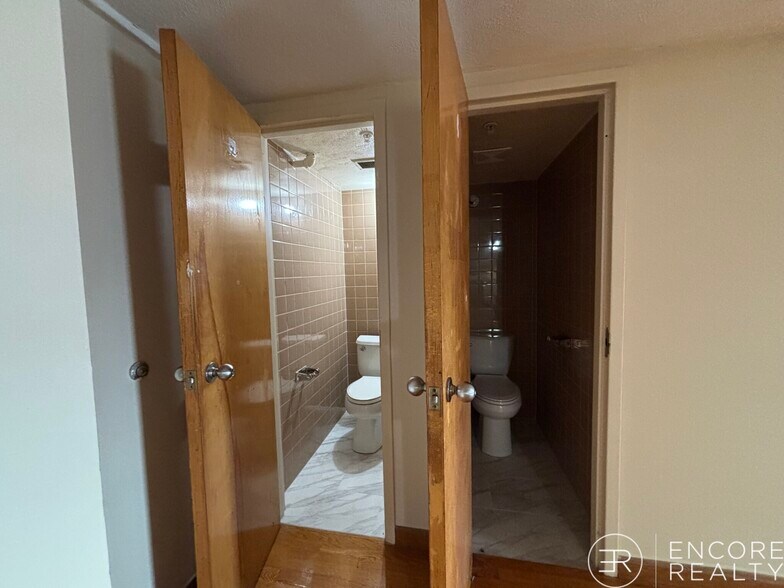 Building Photo - 1110 Commonwealth Ave