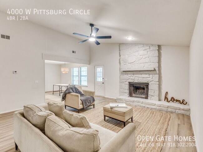 Building Photo - 4000 W Pittsburg Cir