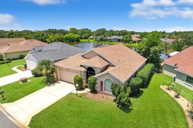 Building Photo - 2340 Commodores Club Blvd