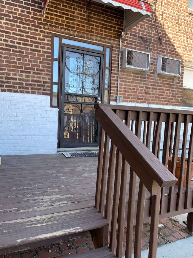 Building Photo - 2021 21st St