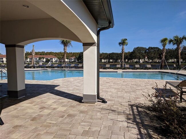 Building Photo - 15313 Willow Arbor Cir