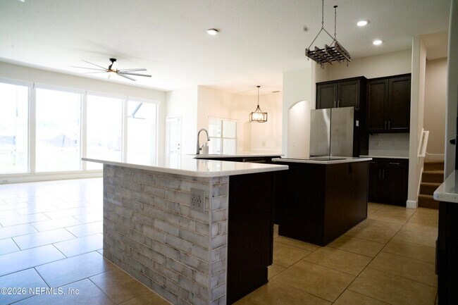 Building Photo - 1752 Eagle Watch Dr