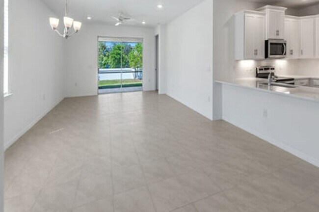 Building Photo - ANNUAL RENTAL AVAILABLE FOR ASAP MOVE-IN!!