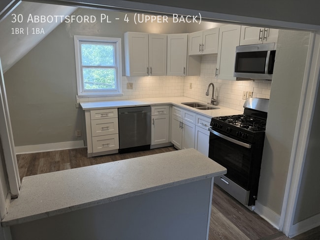 Building Photo - 30 Abbottsford Pl