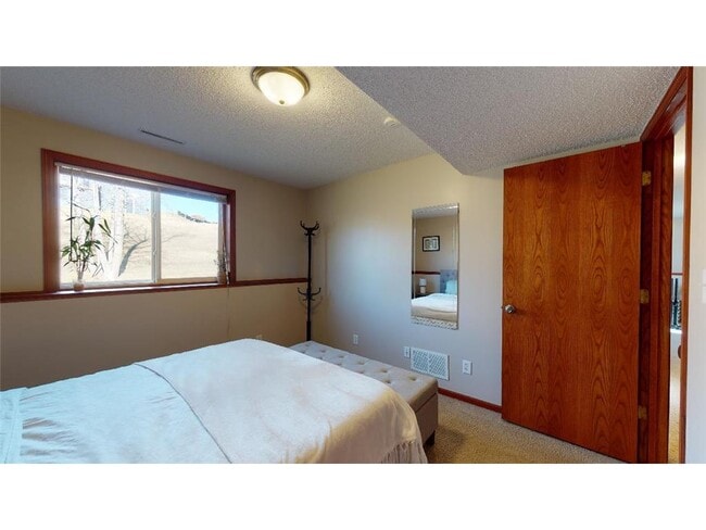 Building Photo - 6353 Freedom Ln NW