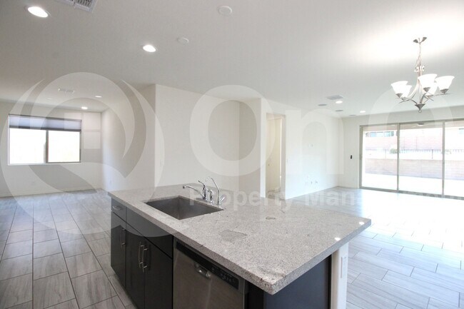 Building Photo - 9114 S 167th Dr