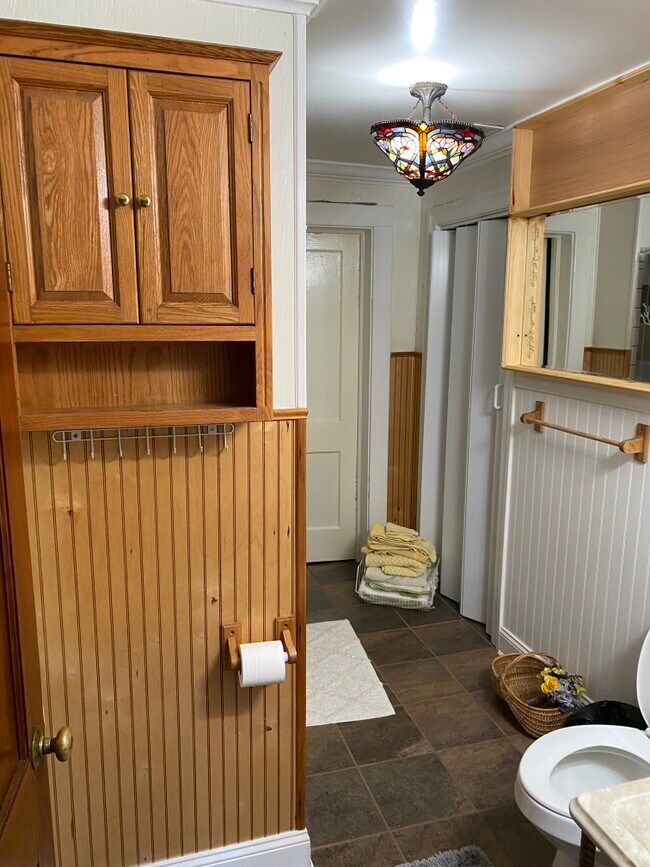 Building Photo - 1149 Pen Park Rd