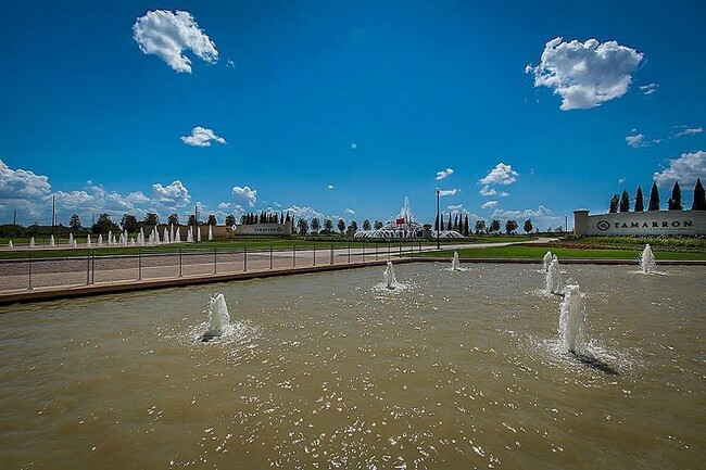 Building Photo - 3302 McDonough Way