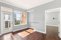 Building Photo - 1101 Juniper St NE