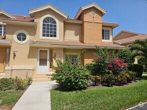Building Photo - Available Sep 1, 2025 - Furnished 3BR/2BA ...