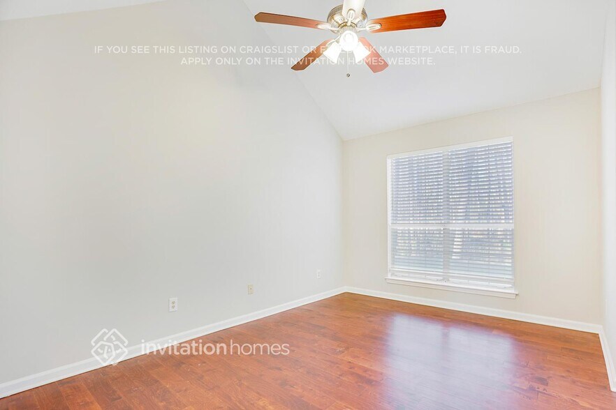 Building Photo - 893 Columbia Ct