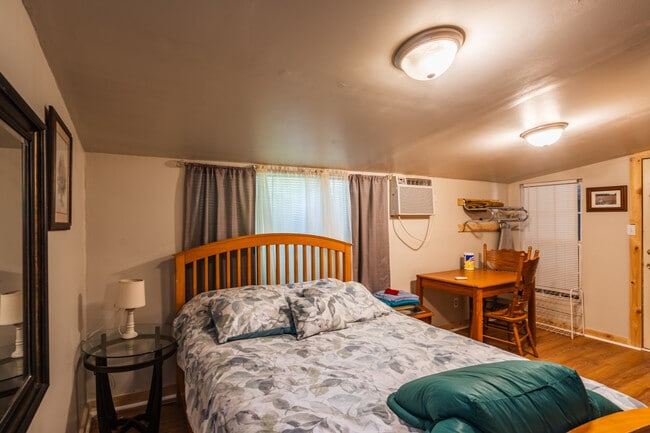 Building Photo - 95 3rd St