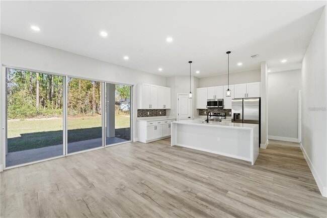 Building Photo - 13205 SW 65th Cir