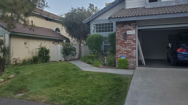 Building Photo - 26721 Linnet Ct