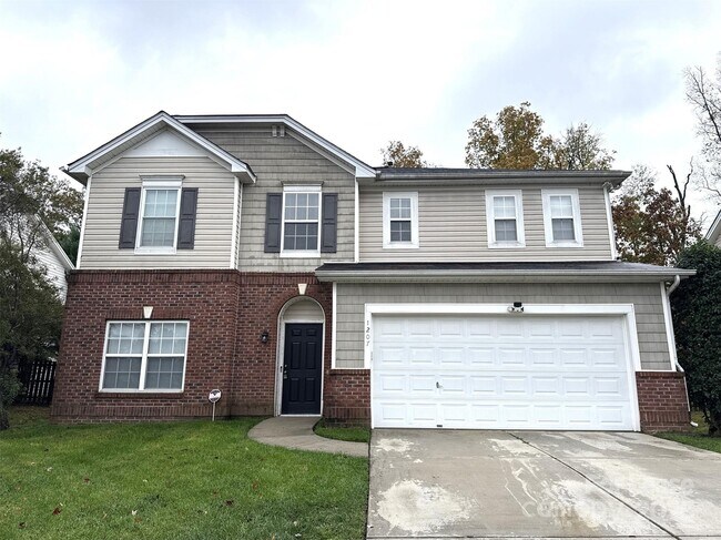 Primary Photo - 1207 Jade Glen Dr