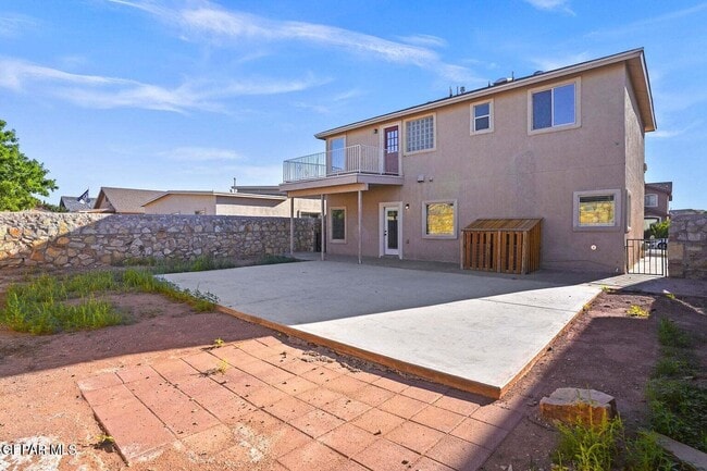 Building Photo - 11025 Bullseye St