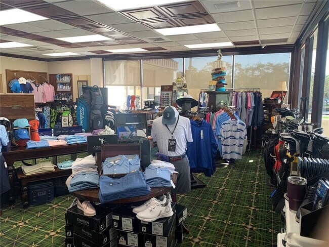 Building Photo - 2775 Kipps Colony Dr S