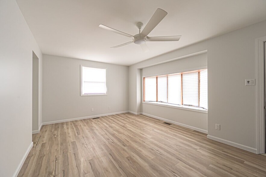 Building Photo - 2018 Horace J Bryant Jr Dr