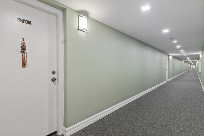Building Photo - 21280 Brinson Ave
