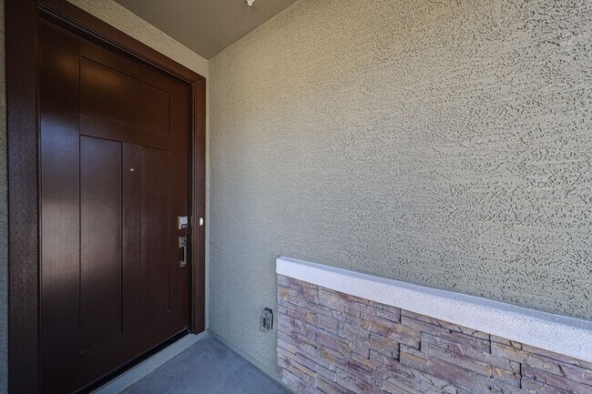 Building Photo - 4-Bedroom Home in Mystic at Lake Pleasant