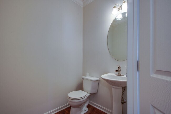 Building Photo - Single family - unfurnished - YEAR ROUND rental - Villages of Old Landing