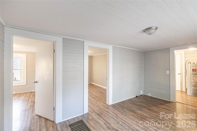 Building Photo - 109 Cleveland Ave