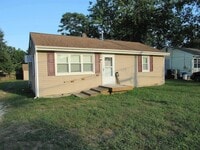 Building Photo - 6304 Quinn Ave