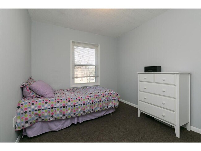 Building Photo - 1900 Atkins St