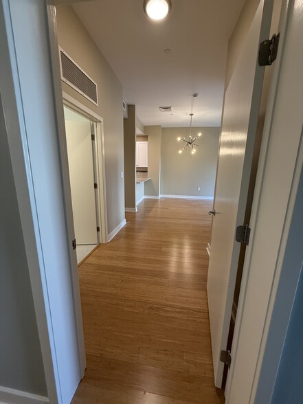 Building Photo - 530 Harlan Blvd