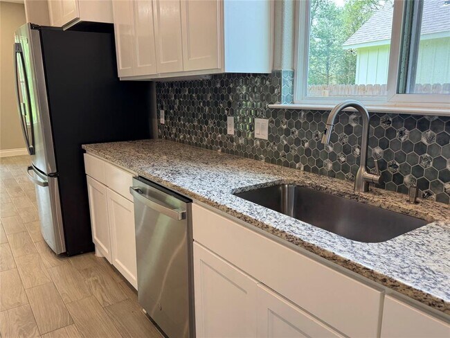 Building Photo - 109 Mokulua Ln