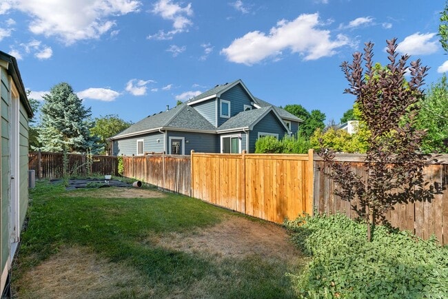 Building Photo - 2225 Timber Creek Dr