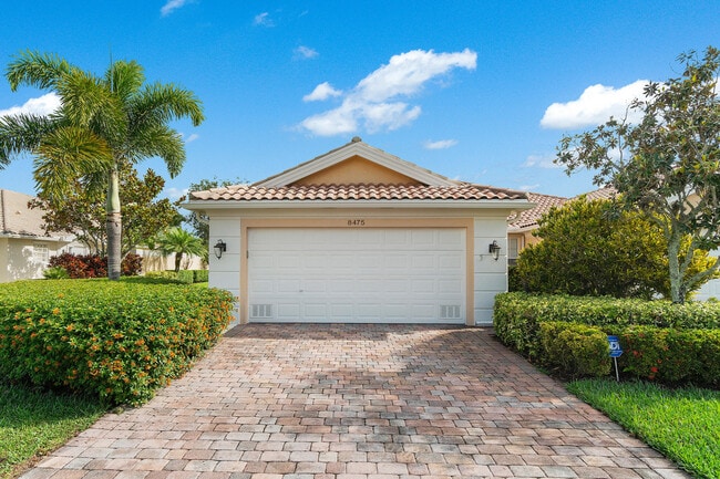 Building Photo - 8475 Quito Pl