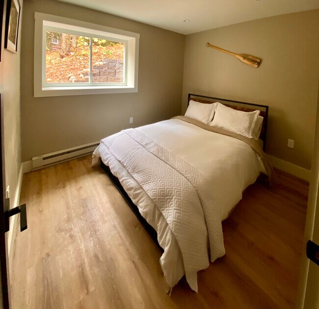 Building Photo - 112 Horseshoe Rd