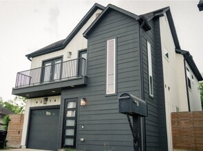 Building Photo - 4214 McKinney St